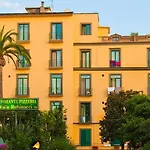 Eden Hotel 3*