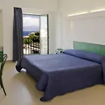 Eden 3*