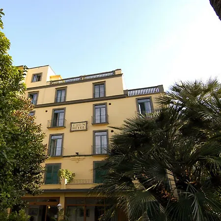 Eden Hotel 3*