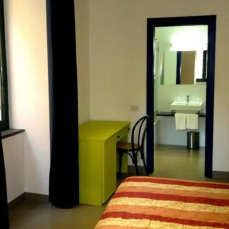 Eden Hotel 3*