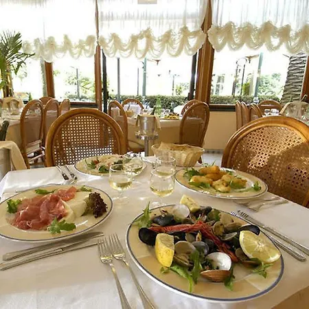 Hotel Eden 3*